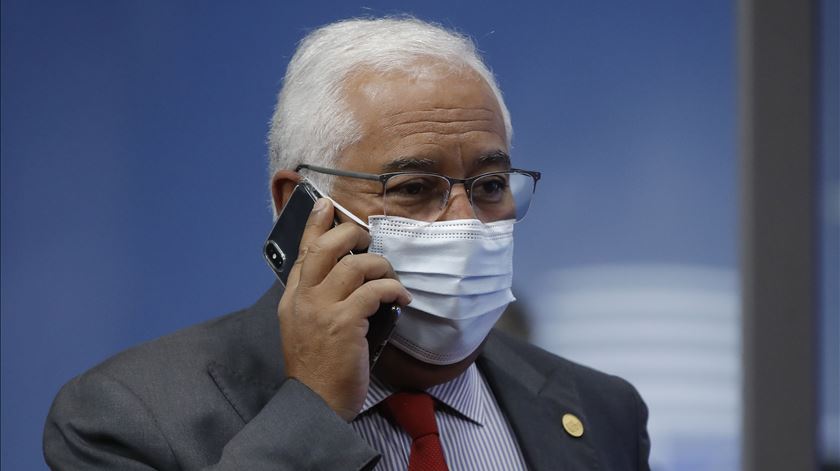 Chumbo do Orçamento "seria irracional”, diz António Costa