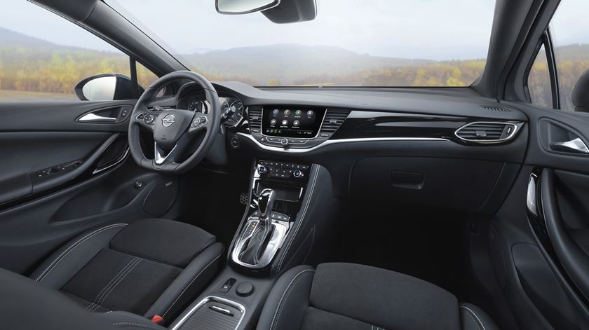 Opel-Astra-507809_en (1)