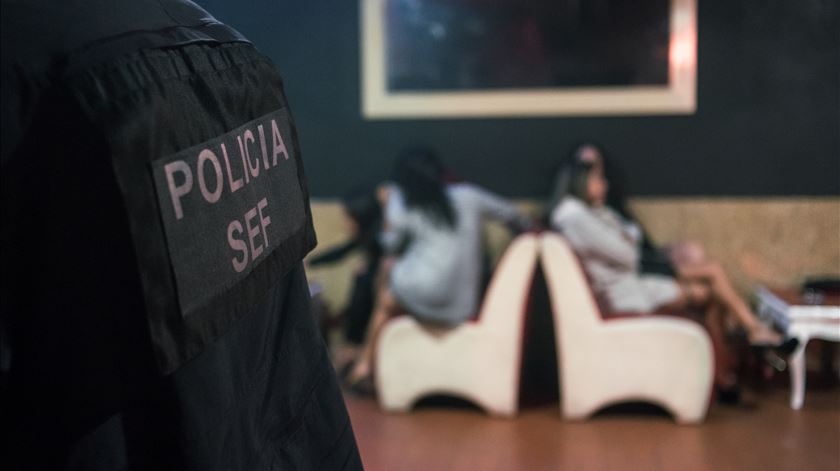 Menores vítimas de alegado tráfico de seres humanos serão entregues às famílias