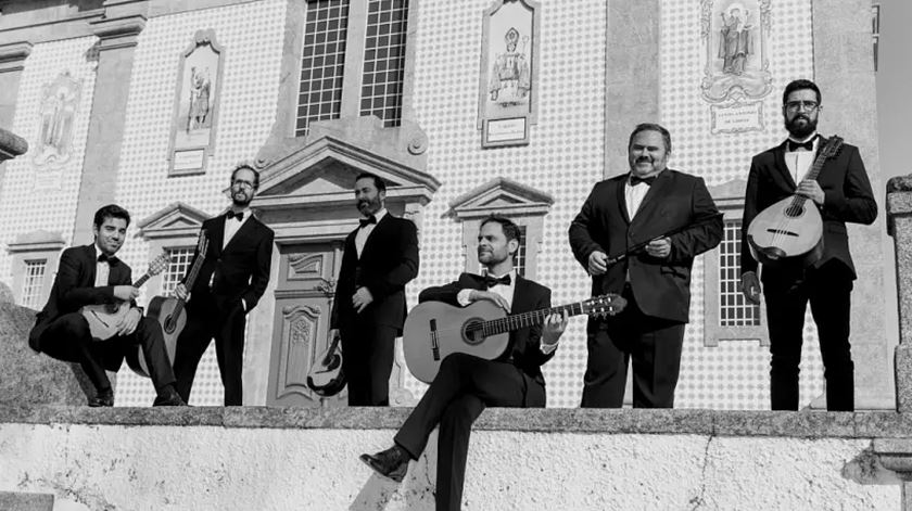 Orquestra Portuguesa de Guitarras Bandolins prepara cinco obras inéditas para 2025