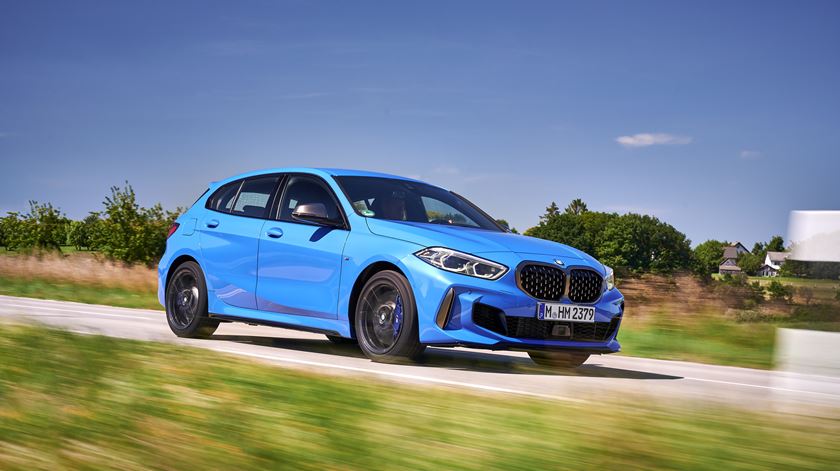 P90359071_highRes_the-all-new-bmw-1-se