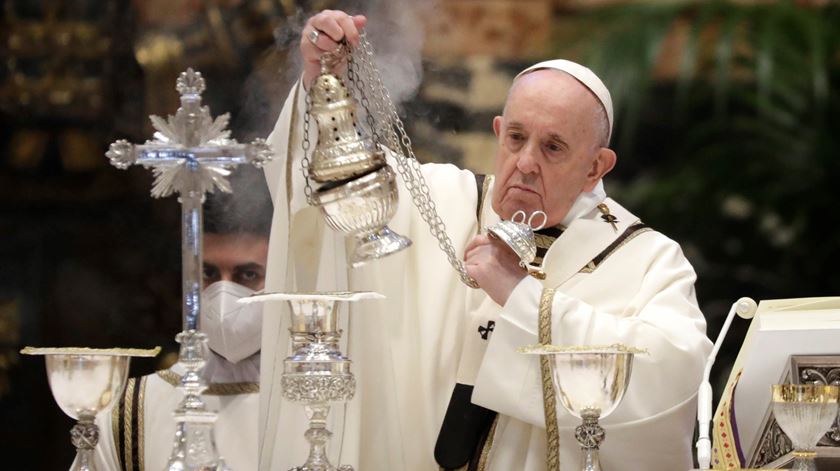 Vigília Pascal. “É possível recomeçar sempre, mesmo em tempos de pandemia”, diz o Papa