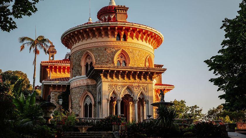 Roubados dois jarrões de "valor elevado" do Palácio de Monserrate em Sintra
