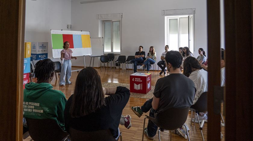 Jovens pedem à Igreja comunicação “simples, próxima e cativante”