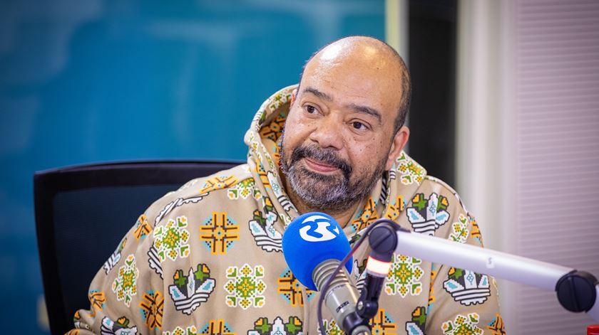 Paulo Flores no Música.pt