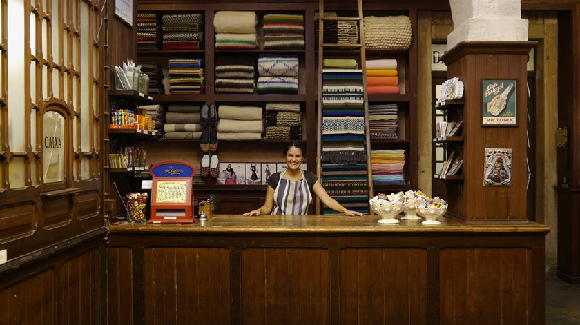 Loja "A Vida Portuguesa" fecha no Chiado para dar lugar a alojamento local