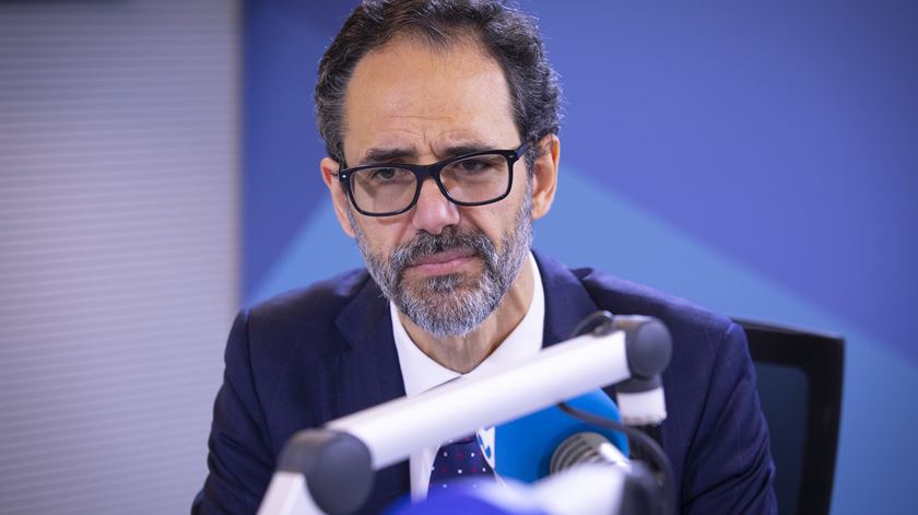 "Convenção Europeia prevê detenção de pessoas" que propaguem o coronavírus