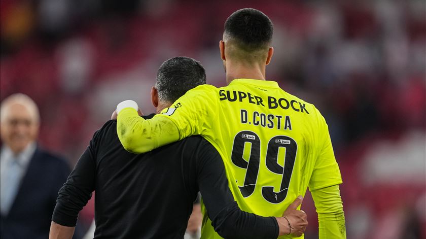 Diogo Costa e João Mário condicionados. Sérgio confia que chegam à Supertaça
