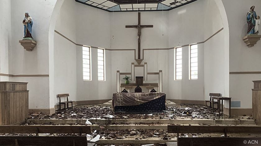 Igreja particalmente destruida após passagem de Ciclone Chido em Cabo Delgado. Foto: Fundação AIS