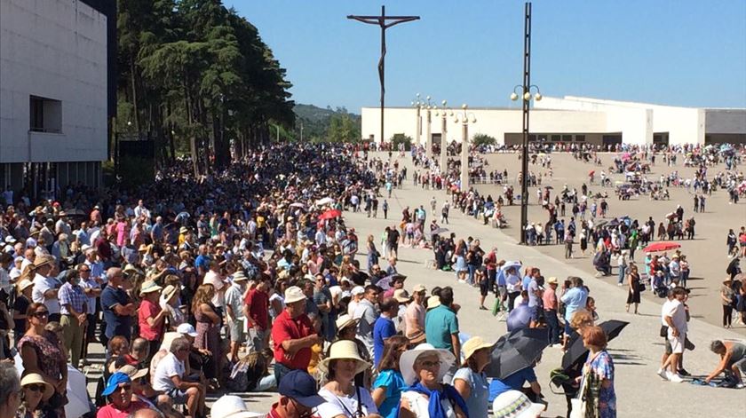 Fátima. Bispo auxiliar de Braga pede “construtores da paz”
