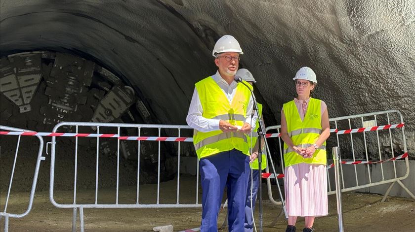 Tuneladora do plano de drenagem de Lisboa já chegou a Santa Apolónia
