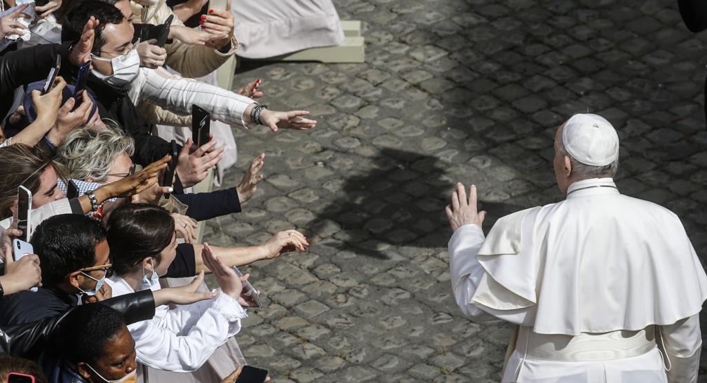“Zangar-se com Deus também é rezar”, diz o Papa