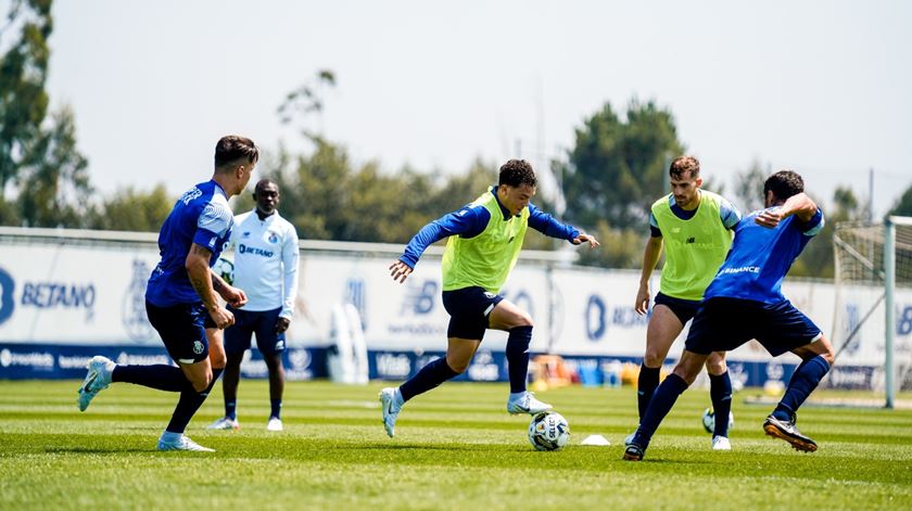 Porto com quatro lesionados no arranque da preparação para o Estoril Porto com quatro lesionados no arranque da preparação para o Estoril