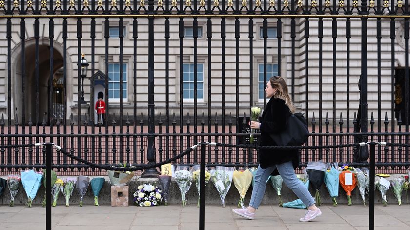 Ao longo dos anos, o príncipe Filipe foi o braço direito e conselheiro da Rainha de Inglaterra e desempenhou um papel diplomático. Foto: Andy Rain/ EPA