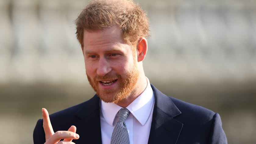 Príncipe Harry num evento público no Palácio de Buckingham. Foto: Neil Hall/EPA