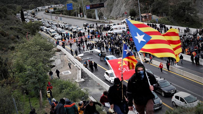 João Carvalho acredita que subida do Vox se deve, em parte, ao movimento independentista na Catalunha. Foto: Alejandro Garcia/EPA