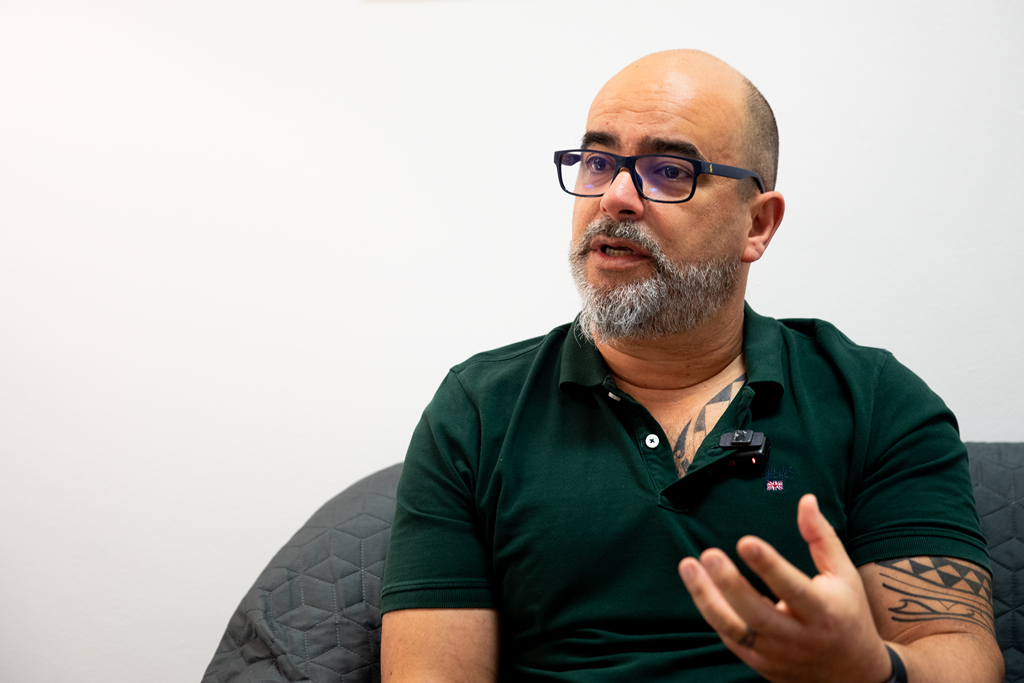 In der Praxis des Psychologen António Castanho wurden 40 bis 45 Prozent der Erwachsenen, die mit Depressionen und Selbstmord in die Praxis kommen, als Kinder Opfer häuslicher Gewalt. Foto: Beatriz Pereira/RR