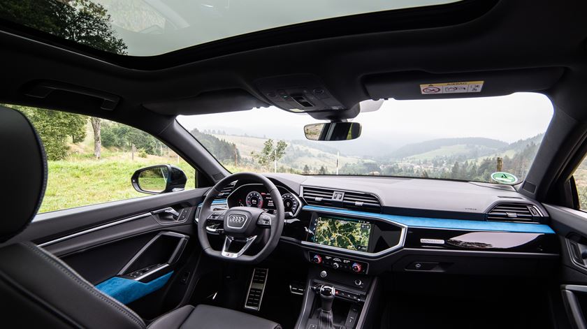 Q3 interior