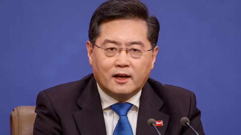 Ex-chefe da diplomacia chinesa expulso do Comité Central do Partido Comunista