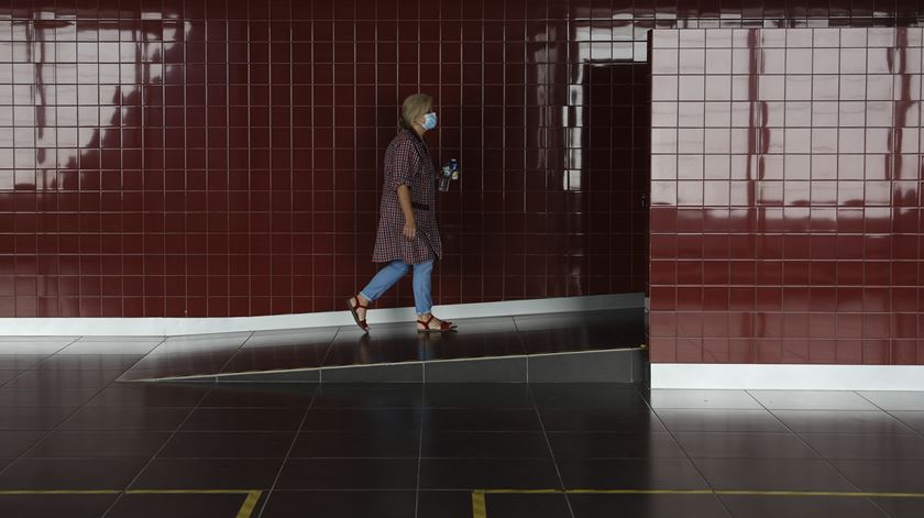 Ministério quer diferenciação dos trabalhadores não docentes nas escolas