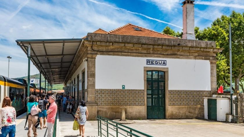 Reforçado serviço rodoviário alternativo ao comboio entre Marco de Canaveses e Régua