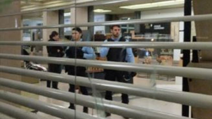 Sete ativistas retirados pela polícia da Reitoria da Universidade de Lisboa