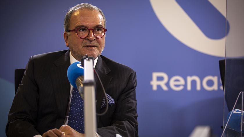 Miguel Realvas acusa PSD de “fazer política em vez de defender interesses nacionais”
