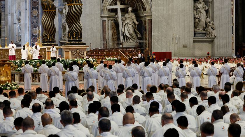 Leão XIV quer uma igreja unida: “Não há lugar para divisões de qualquer género” Leão XIV quer uma igreja unida: “Não há lugar para divisões de qualquer género”