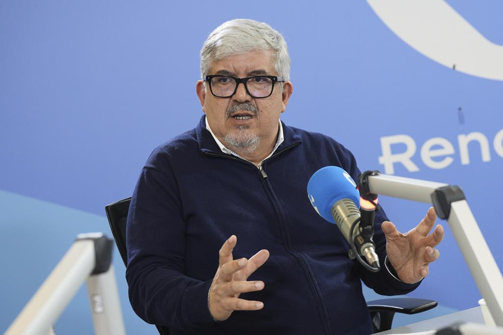 "As sondagens são como um jogo Sporting-Benfica aos 45 minutos"