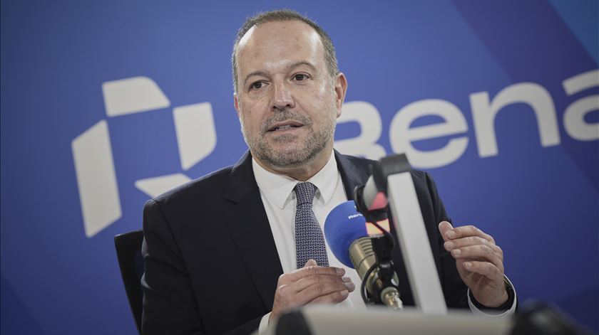 Francisco César sugere ligação entre caso Spinumviva e tensão na escolha dos juízes do TC