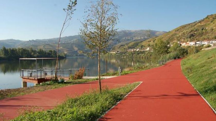 Régua condiona acesso à zona ribeirinha devido a aumento do cauda do Douro