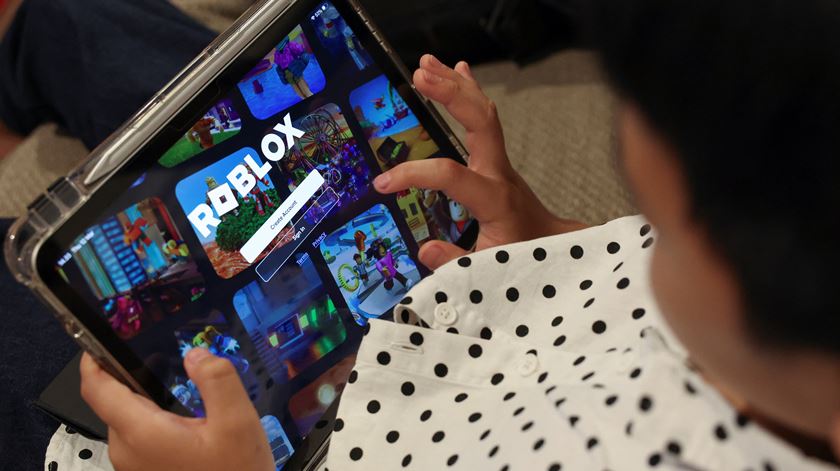 Austrália pede que Roblox e Minecraft detalhem medidas de segurança infantil Austrália pede que Roblox e Minecraft detalhem medidas de segurança infantil