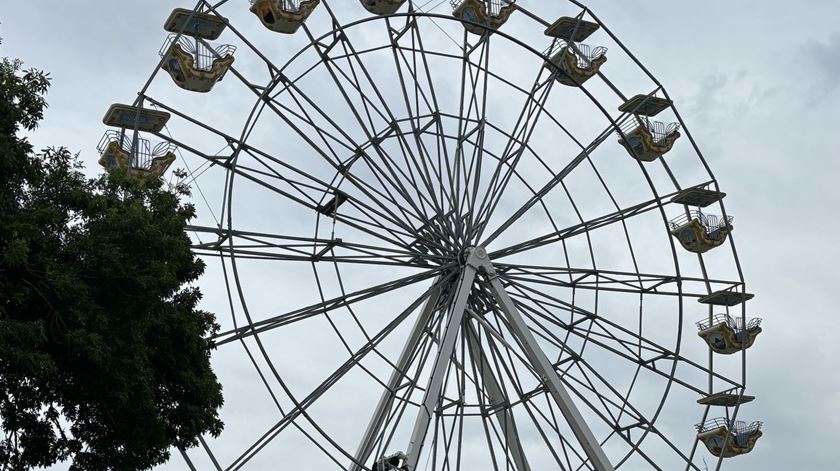 Várias pessoas ficaram presas em roda gigante em Mafra