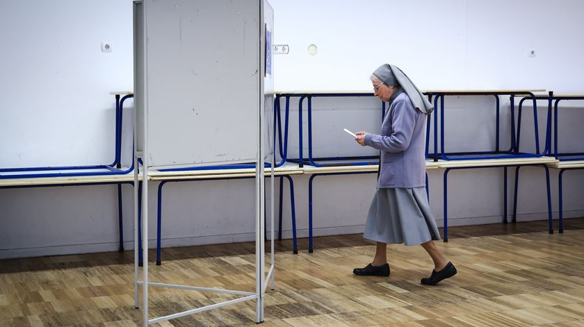 Autárquicas. Mais de 21% votaram até às 12h00