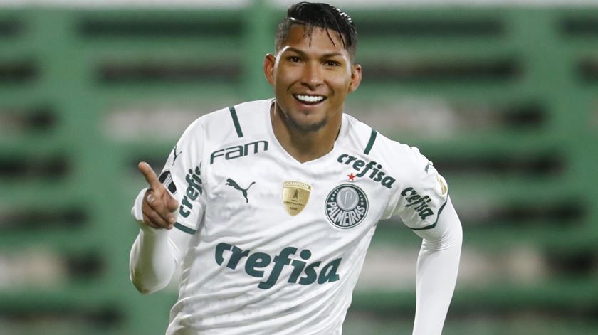 Palmeiras faz o pleno na Libertadores