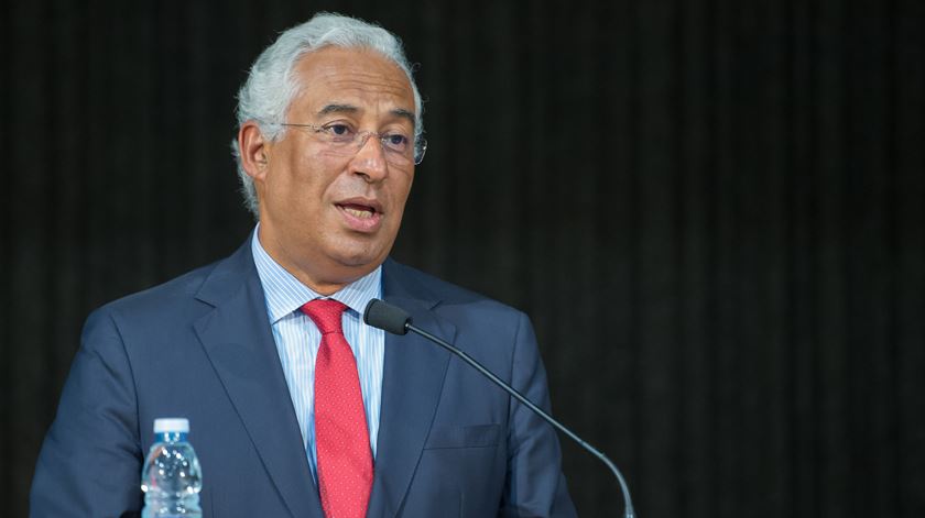 O primeiro-ministro, António Costa, discursa durante a cerimónia de inauguração da AgroSemana – Feira Agrícola do Norte, na Povoa do Varzim, 31 de agosto de 2017. RUI FARINHA/LUSA