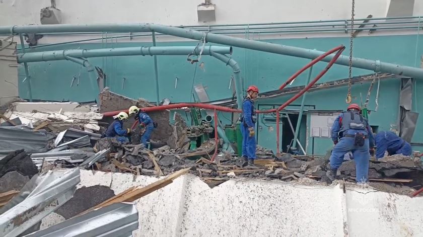 Sobe para 20 o número de mortos em explosão de fábrica na Rússia