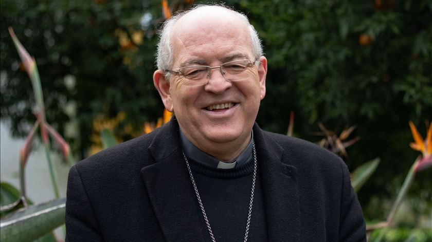 Arcebispo de Évora alerta para “jovens sem meios para continuarem os seus cursos”