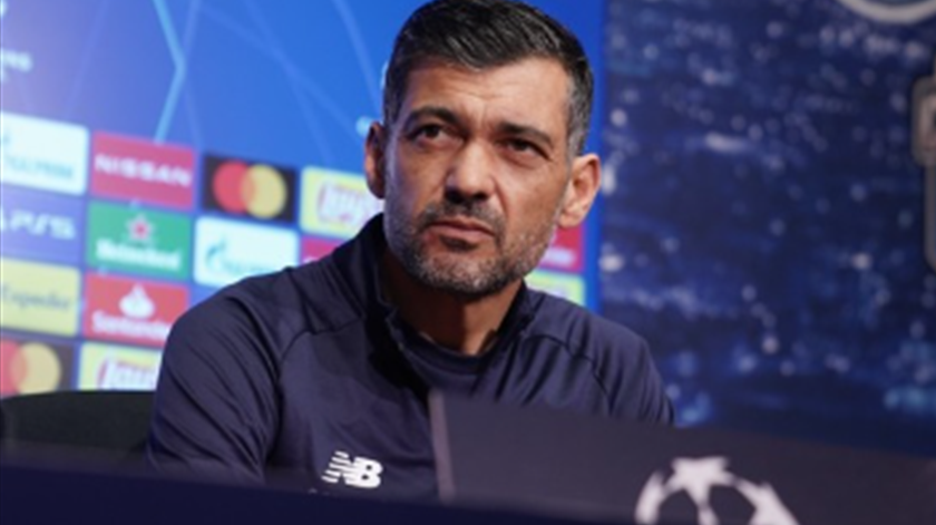 Liga dos Campeões. Sérgio esquece a diferença de milhões e aponta à vitória contra o Chelsea
