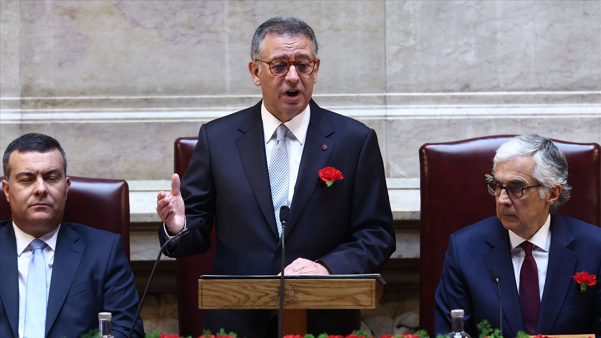 Seguro defende que tornar públicos donativos políticos 