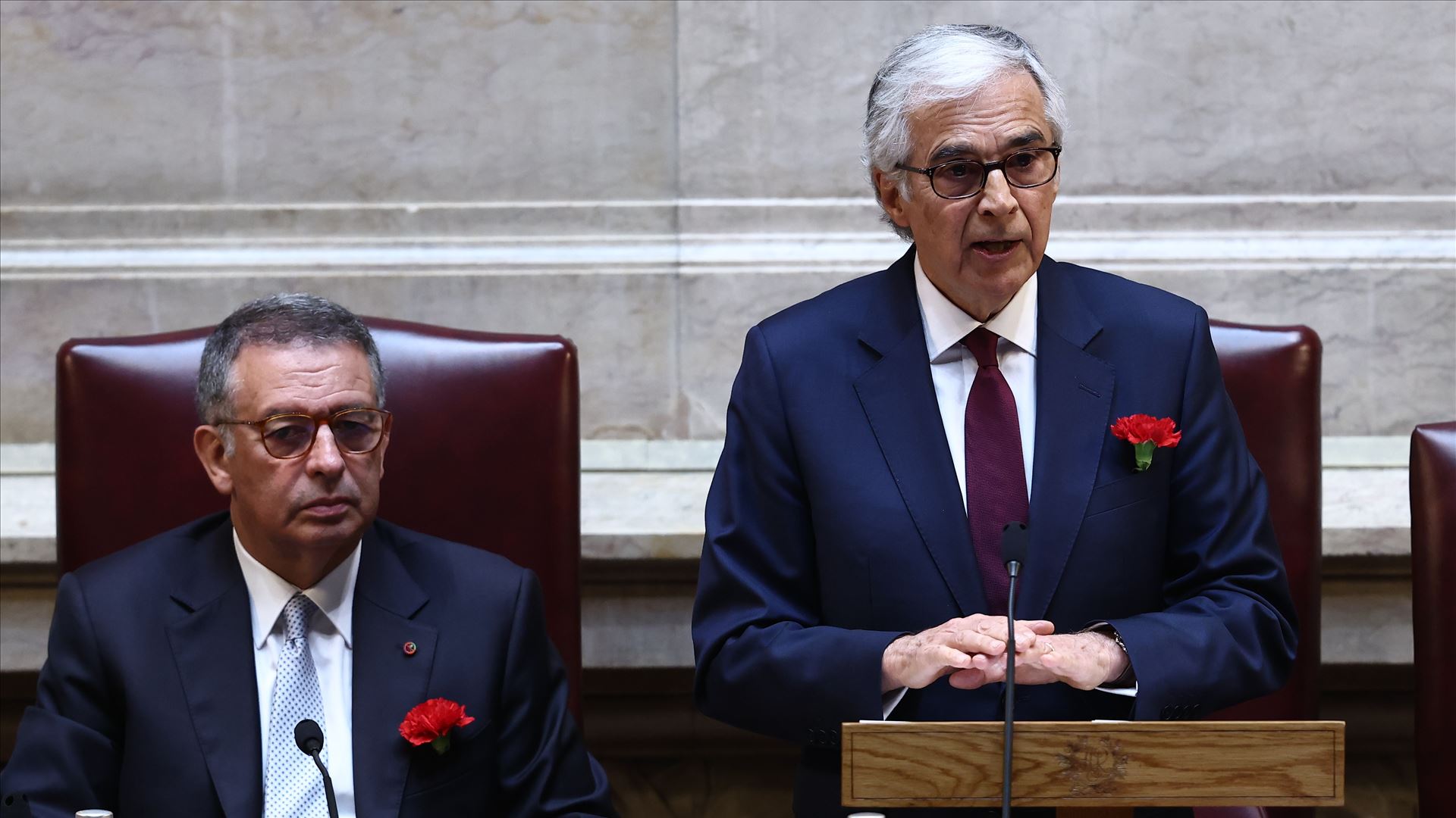 Aguiar-Branco avisa que remédios populistas fecham a política e tornam-na elitista