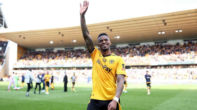 Confirmada saída de Nelson Semedo do Wolverhampton