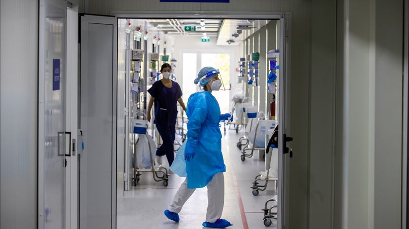 hospital urgência saúde doente doentes pandemia covid Foto: EPA