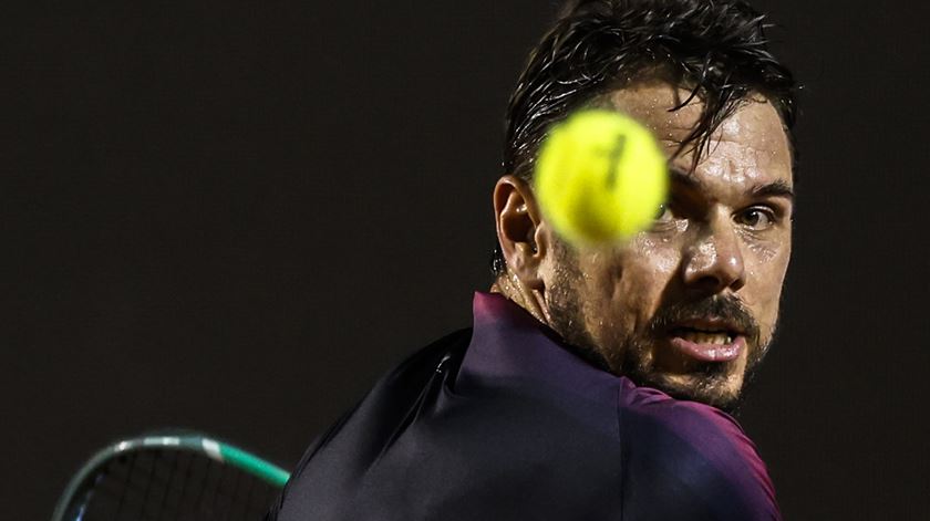 Para quem suspira pela esquerda a uma mão de Wawrinka: o suíço vem ao Estoril Open em modo 'last dance'