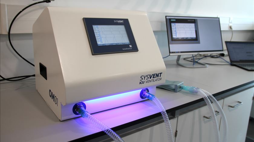 Primeiro ventilador certificado em Portugal começa a ser produzido esta semana