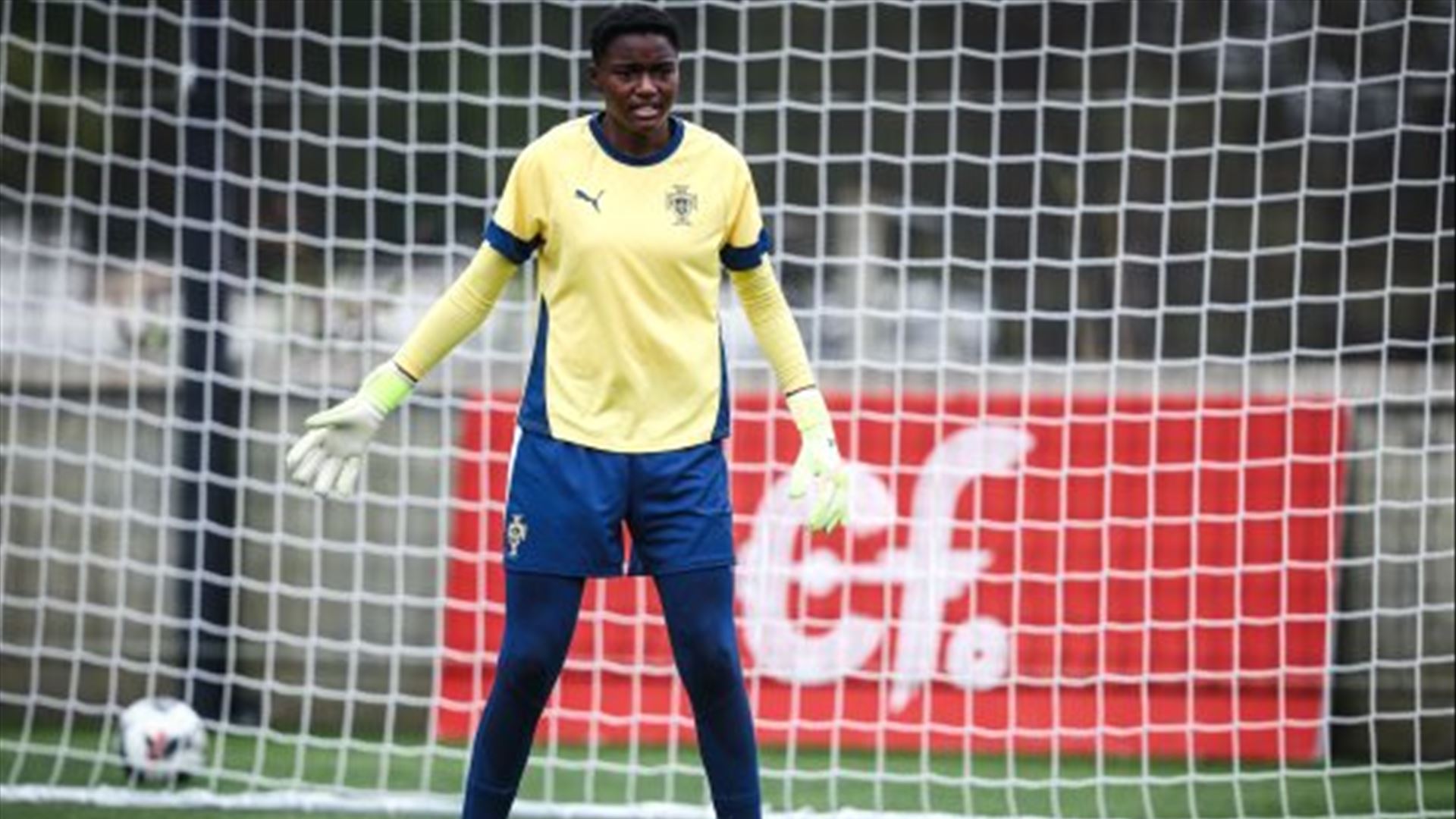 Bomba no Futebol Feminino! Francisco Neto Revela Luta por Thaís Lima