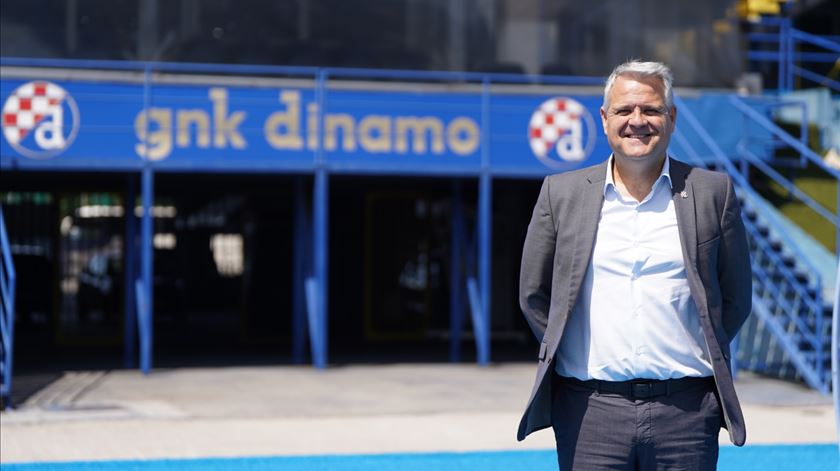Não se diz "não" a Boban, então Capellas foi revolucionar o Dínamo: “Quando ensinas um idioma novo, quanto antes melhor”