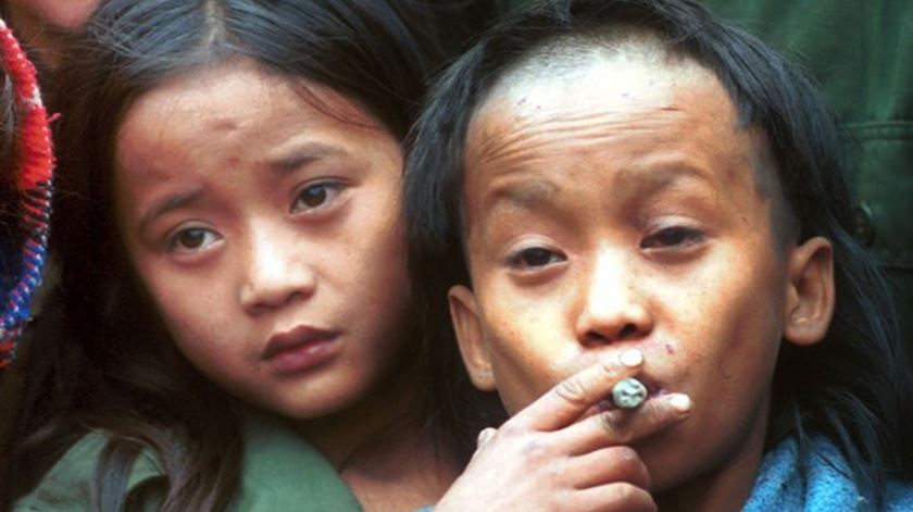 Johnny e Luther Htoo, líderes militares Karen durante vários anos. Foto: DR