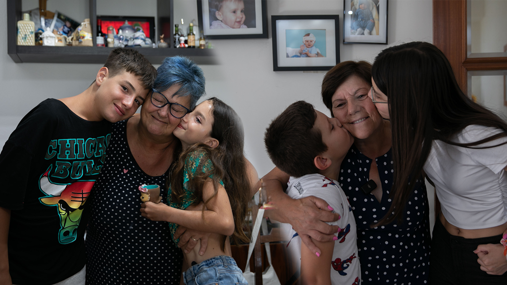 Dia dos Avós. Dos mimos aos "panados", um diálogo de afetos entre gerações Dia dos Avós. Dos mimos aos "panados", um diálogo de afetos entre gerações