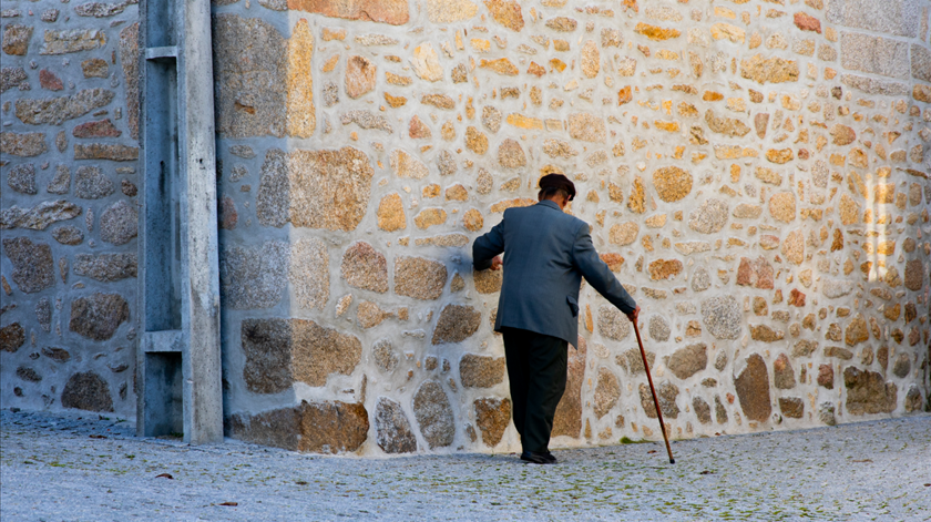 “Vale mais ganhar 800 euros aqui do que 2.000 em Lisboa”. Penedono pede empregos para não perder mais jovens